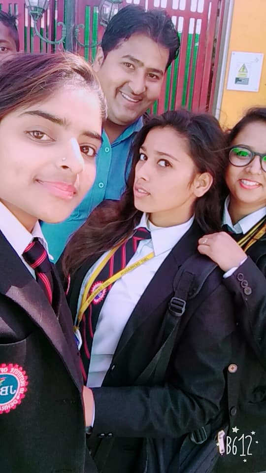 Refreshing trip was organized for BBA Students to Mussoorie